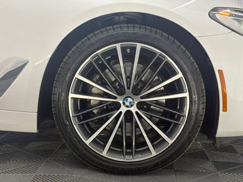 Used 2023 BMW 530i xDrive w/ Premium Package AWD/4WD image 36