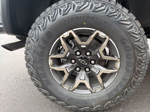 New 2026 Chevrolet Colorado ZR2 w/ Technology Package image 41