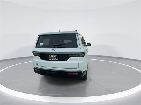 New 2026 Jeep Grand Wagoneer Limited image 7