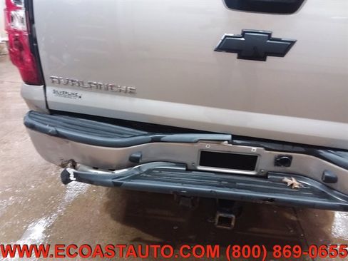 Used 2007 Chevrolet Avalanche LT image 19
