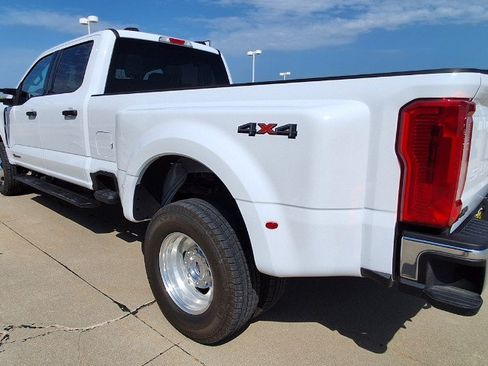 Used 2026 Ford F350 XLT AWD/4WD image 6