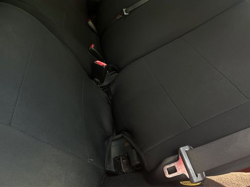 Used 2015 Jeep Wrangler Unlimited Sport w/ Quick Order Package 24S AWD/4WD image 25