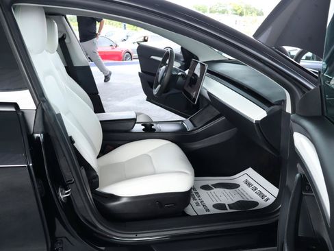 Used 2022 Tesla Model 3 RWD image 34