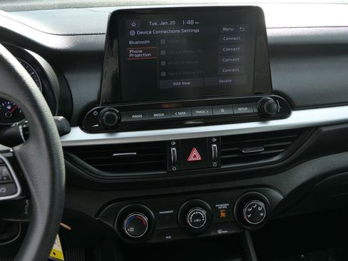 Used 2022 Kia Forte LXS image 19