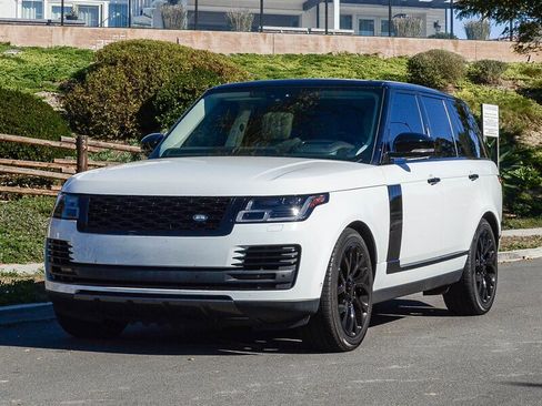 Used 2019 Land Rover Range Rover HSE image 3