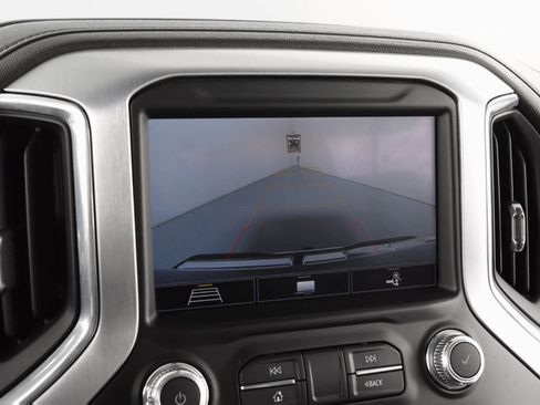 Used 2020 GMC Sierra 2500 SLE w/ SLE Value Package; image 25