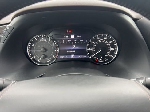 Used 2021 Nissan Armada Platinum image 17