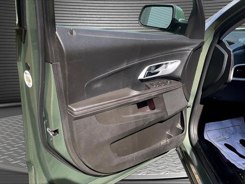 Used 2015 Chevrolet Equinox LT w/ Driver Convenience Package image 19