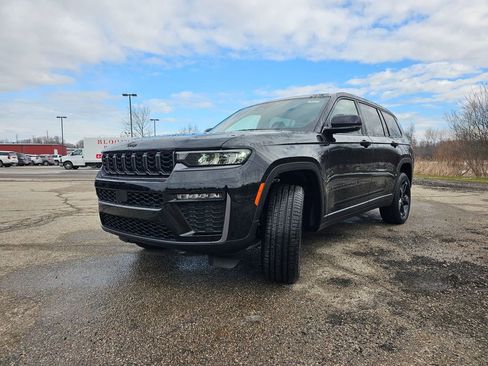 New 2026 Jeep Grand Cherokee L Limited AWD/4WD image 7