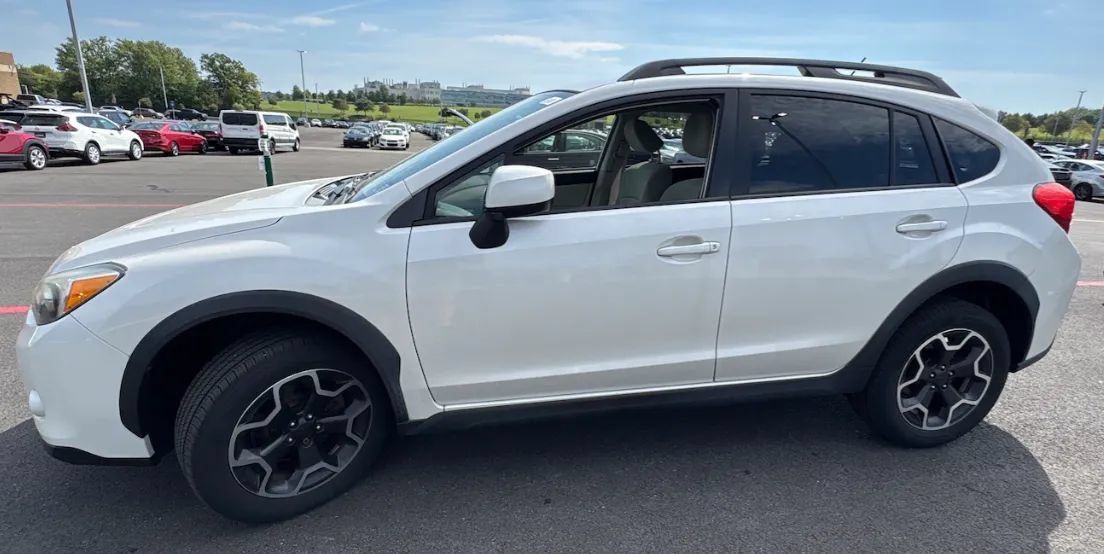 Used 2014 Subaru Crosstrek 2.0i Premium AWD/4WD image 4