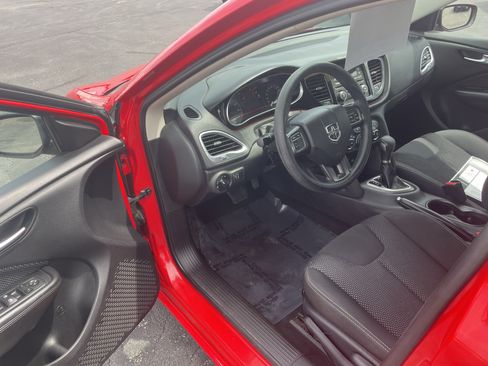 Used 2016 Dodge Dart SXT FWD image 12