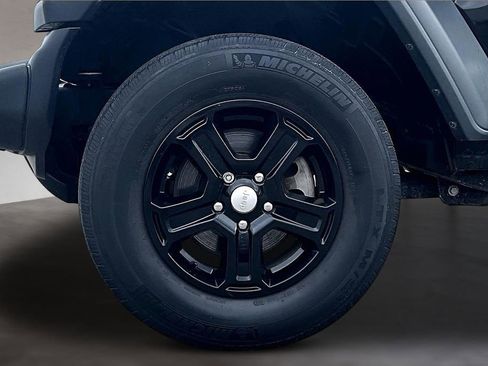 Used 2020 Jeep Wrangler Unlimited Sport S AWD/4WD image 11