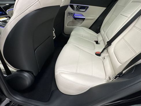 New 2026 Mercedes-Benz GLC 300 4MATIC image 23