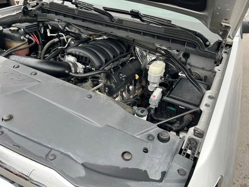 Used 2017 Chevrolet Silverado 1500 LT w/ All Star Edition image 46