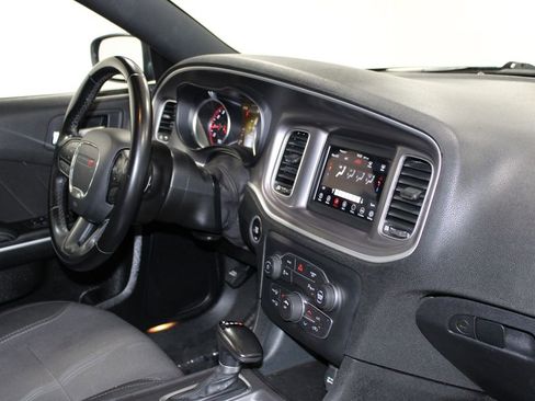 Used 2022 Dodge Charger SXT image 26