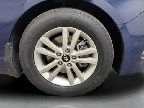 Used 2015 Hyundai Sonata SE FWD image 25