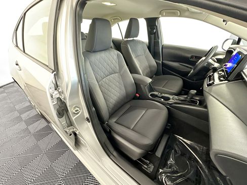 Used 2023 Toyota Corolla LE FWD image 27