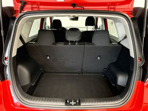 Used 2025 Kia Soul LX w/ LX Technology Package FWD image 27