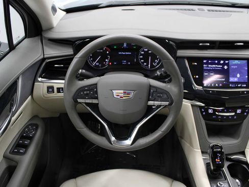Certified 2024 Cadillac XT6 Premium Luxury w/ LPO, Floor Liner Package image 19