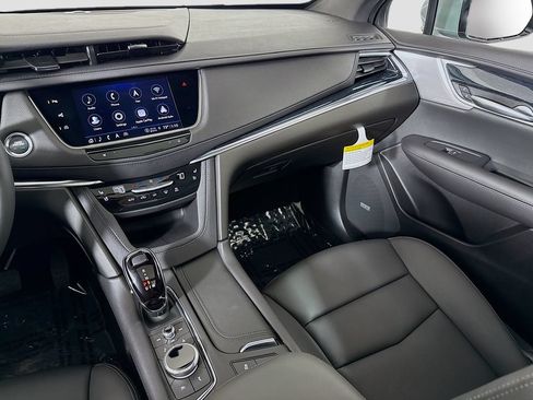 New 2026 Cadillac XT5 Premium Luxury w/ Driver Assist Package AWD/4WD image 24