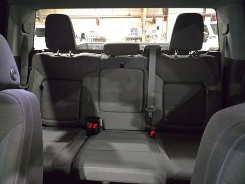 Used 2023 GMC Sierra 1500 Elevation image 29