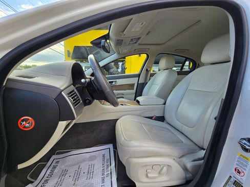 Used 2009 Jaguar XF Supercharged image 14