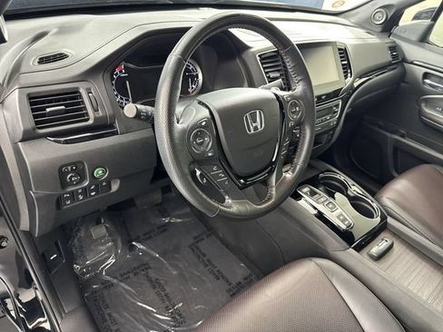 Used 2023 Honda Ridgeline Black Edition image 24