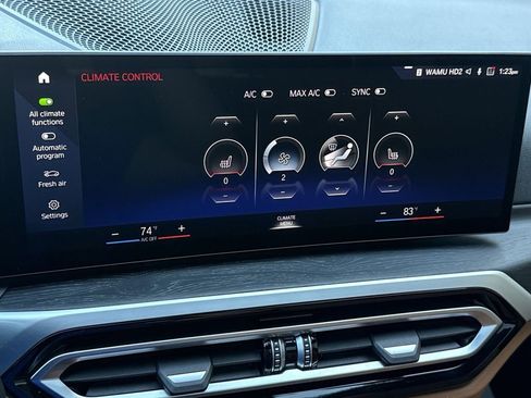 Used 2023 BMW i4 eDrive35 image 21