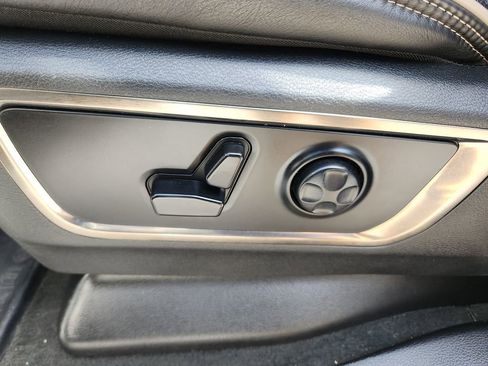 Used 2021 RAM 1500 Limited w/ Night Edition image 19