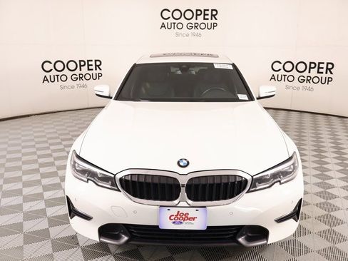 Used 2021 BMW 330e w/ Convenience Package image 10