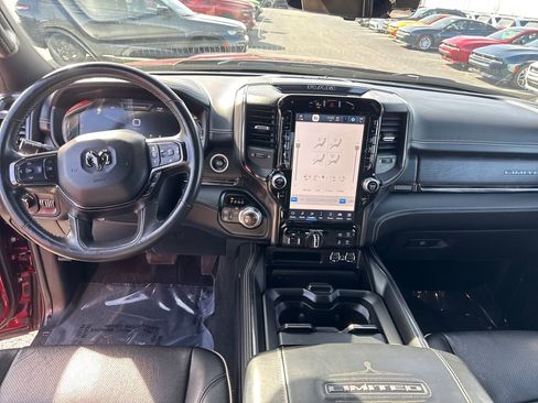 Used 2024 RAM 2500 Limited image 17