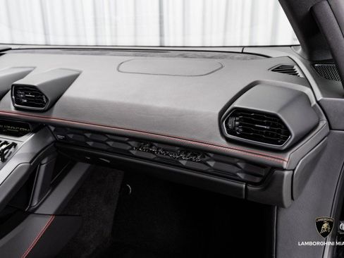 Used 2018 Lamborghini Huracan LP 580-2 image 47