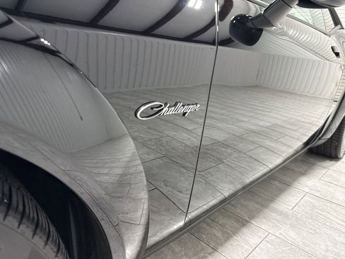 Used 2023 Dodge Challenger SRT Hellcat Redeye image 33