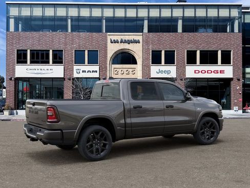 New 2026 RAM 1500 Laramie AWD/4WD image 4