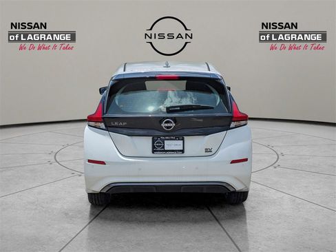 Certified 2024 Nissan Leaf SV Plus image 6