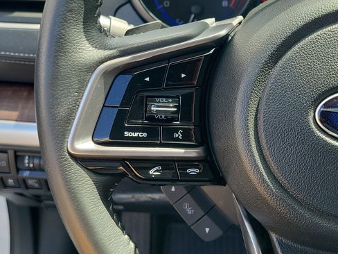 Used 2018 Subaru Outback 3.6R Limited image 26