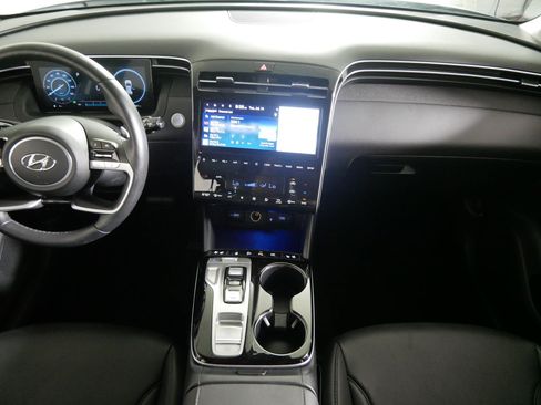 Used 2024 Hyundai Tucson Limited AWD/4WD image 10
