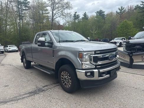Used 2022 Ford F350 XLT w/ XLT Premium Package AWD/4WD image 3