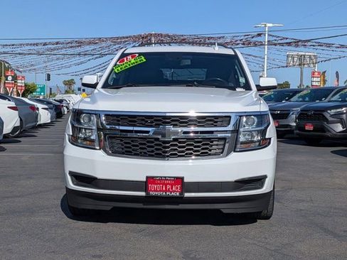 Used 2018 Chevrolet Tahoe LT RWD image 2