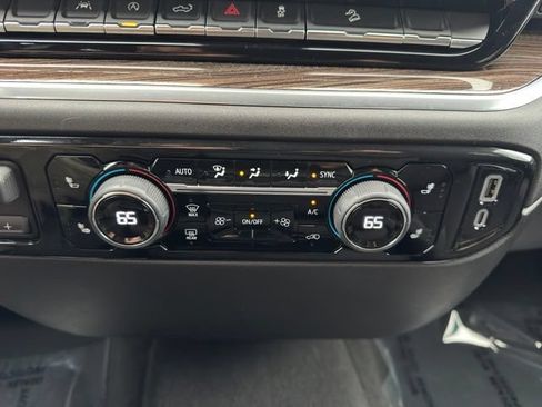Used 2026 Chevrolet Silverado 1500 LT AWD/4WD image 18