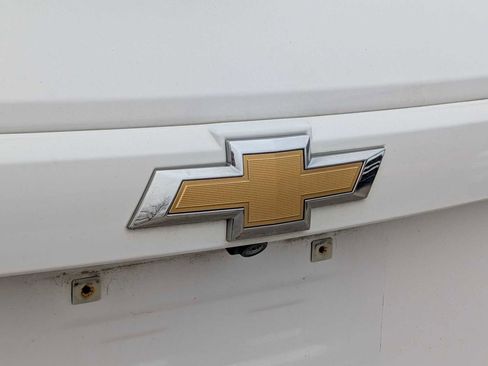 Used 2017 Chevrolet Trax LT w/ LT Convenience Package image 11