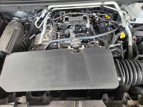 Used 2026 Chevrolet Colorado LT RWD image 31