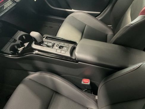 New 2026 Toyota Prius Plug-In Hybrid FWD image 16