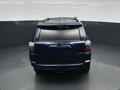 Used 2023 Toyota 4Runner SR5 Premium w/ Moonroof Package RWD image 40