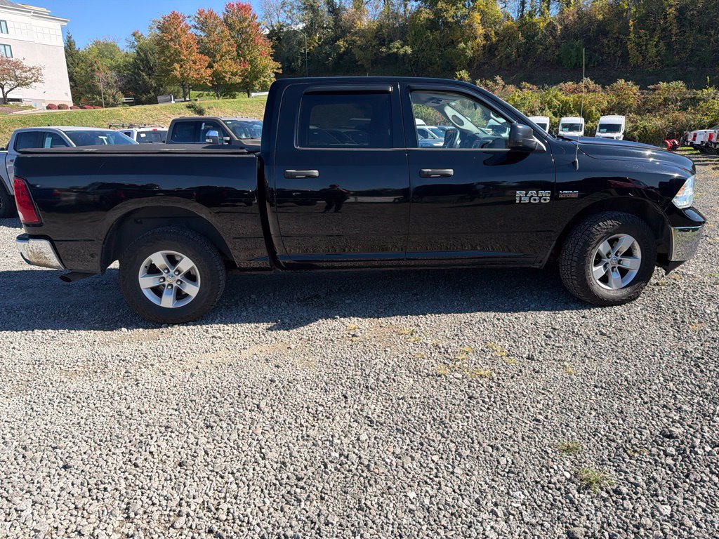 Used 2015 RAM 1500 ST w/ SXT Appearance Group AWD/4WD image 6