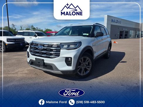 Used 2026 Ford Explorer Active w/ Active Comfort Package AWD/4WD image 1