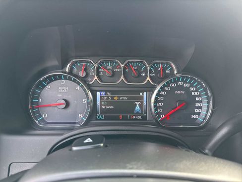 Used 2018 Chevrolet Tahoe LT image 25