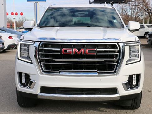 Used 2024 GMC Yukon SLT image 3