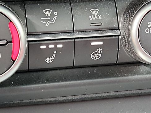 Used 2024 Alfa Romeo Stelvio Veloce image 26