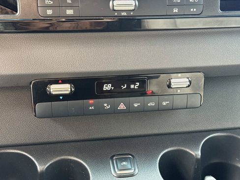 Used 2020 Mercedes-Benz Sprinter 3500 image 22